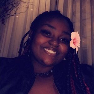 Meet your Posher, Cassia